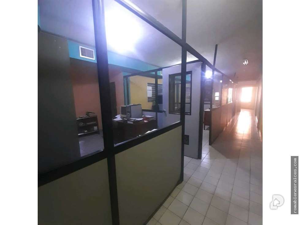 Local comercial en Punto Fijo – 13