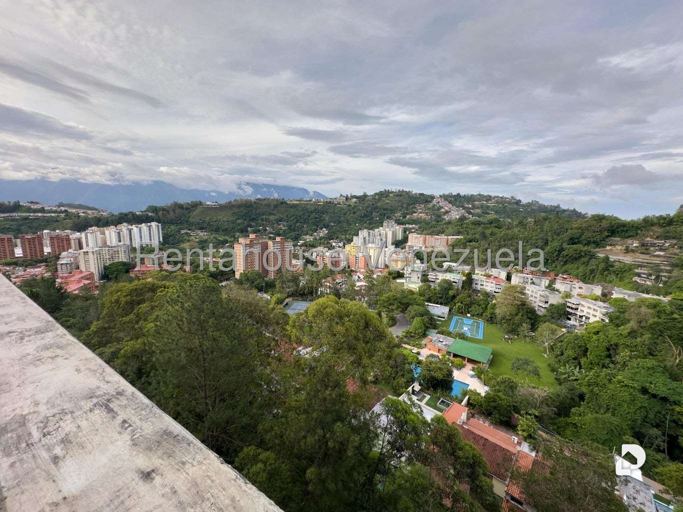 Penthouse en La Boyera, Caracas – 25
