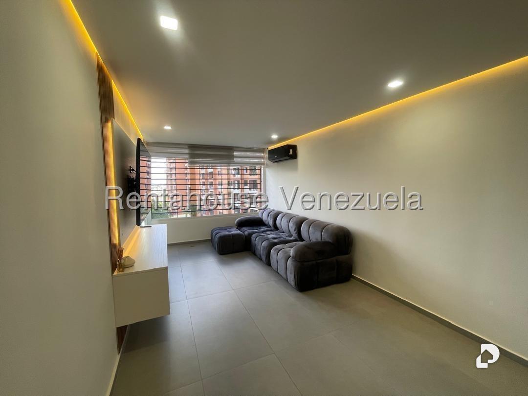 Apartamento en Colinas de La Tahona, Caracas – 2