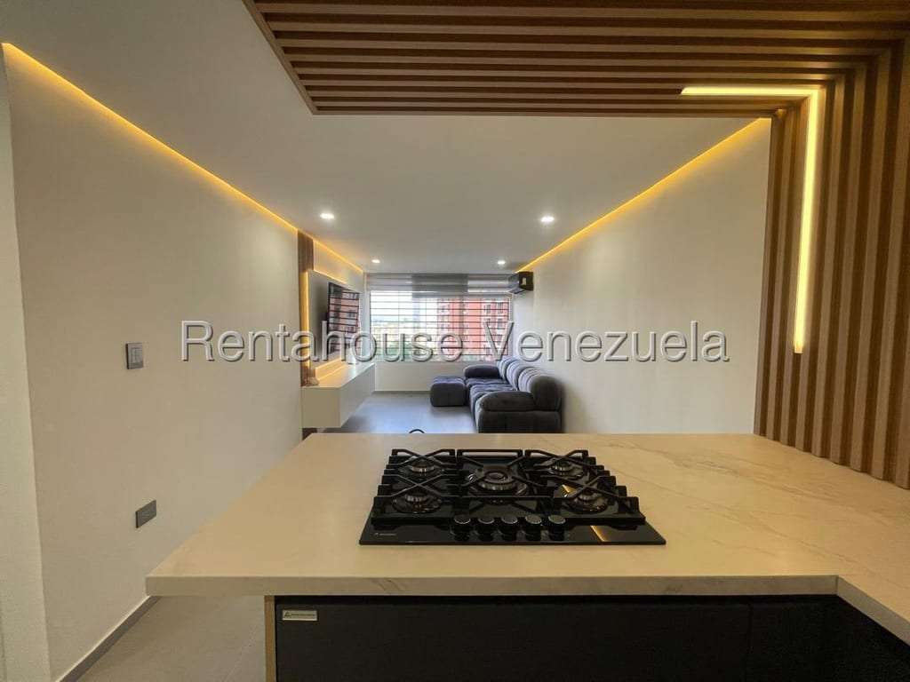 Apartamento en Colinas de La Tahona, Caracas - 1