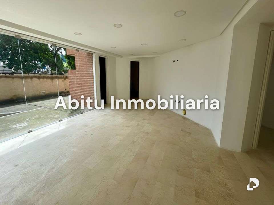 Apartamento en El Rosal, Caracas – 3