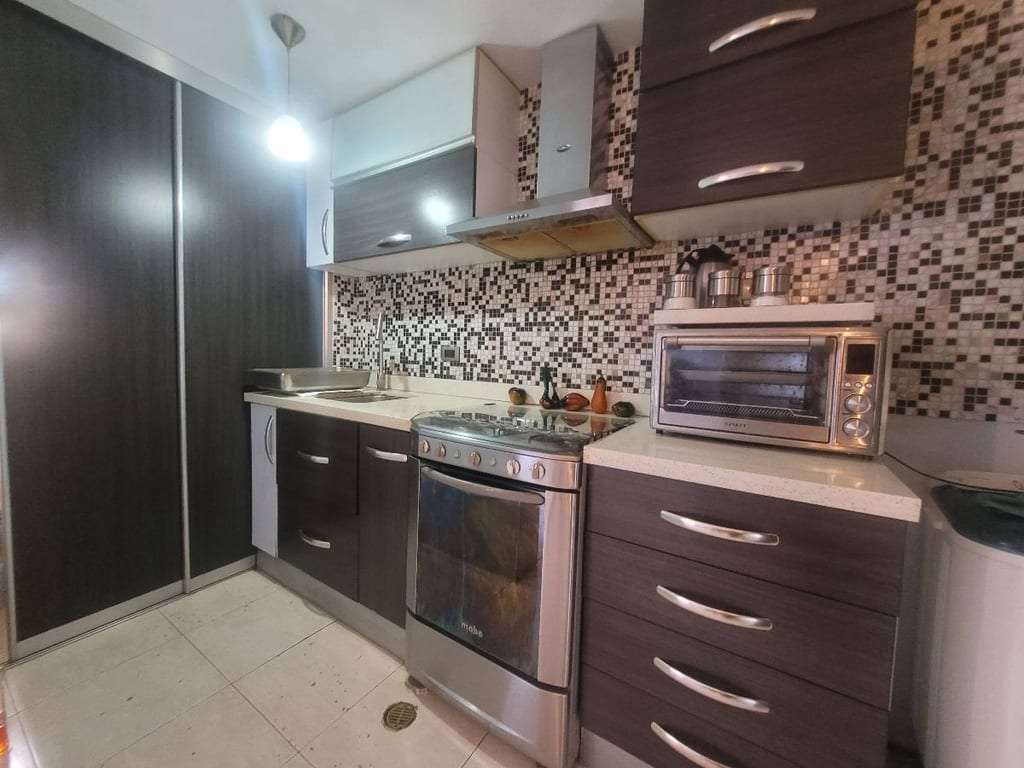 Apartamento en Casco Los Guayos, Valencia - 1
