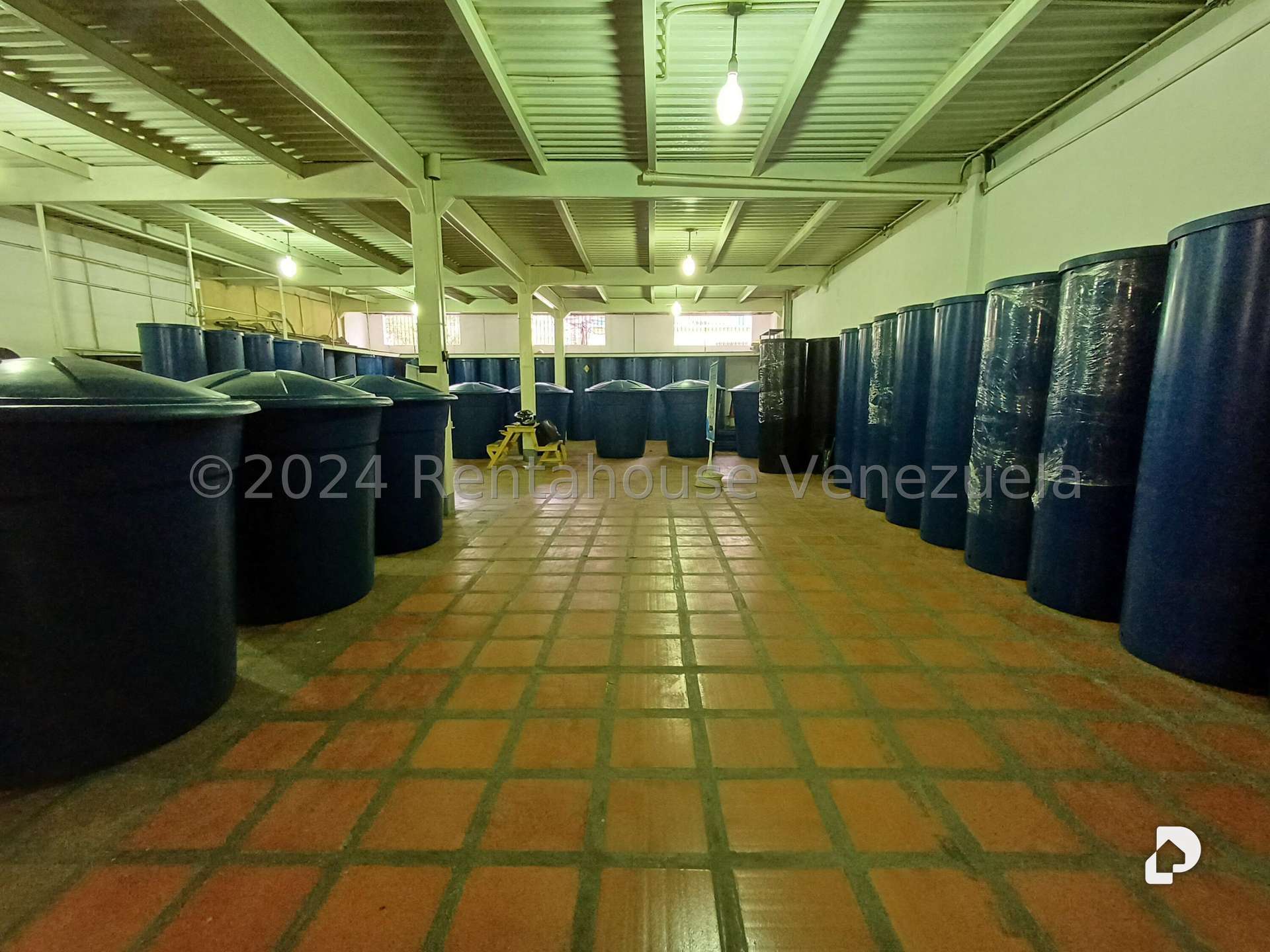 Local comercial en Antímano, Caracas – 15