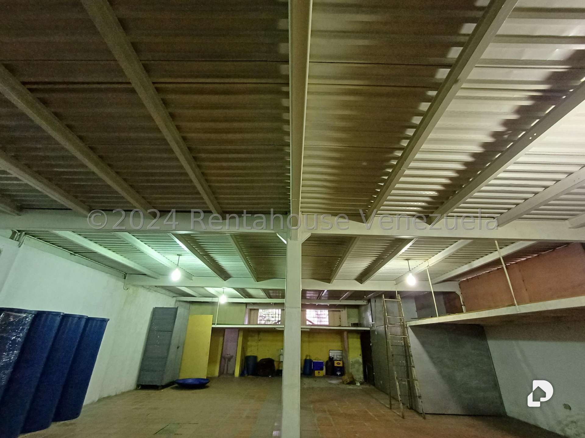 Local comercial en Antímano, Caracas – 9