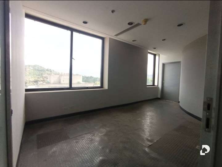 Office in Prados del Este, Caracas – 5