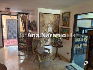 Casa en Alto Prado, Caracas – 12