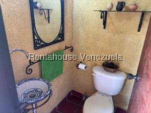 Casa en Alto Prado, Caracas - 1