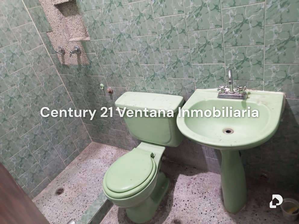 Local comercial en Catia, Caracas – 18
