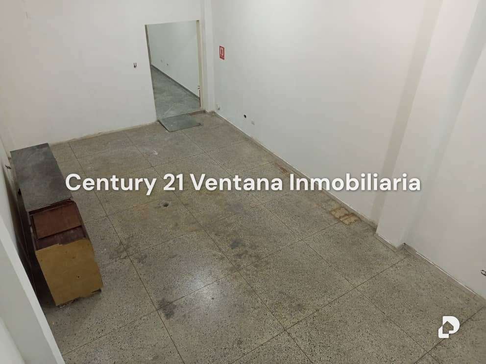 Local comercial en Catia, Caracas – 12