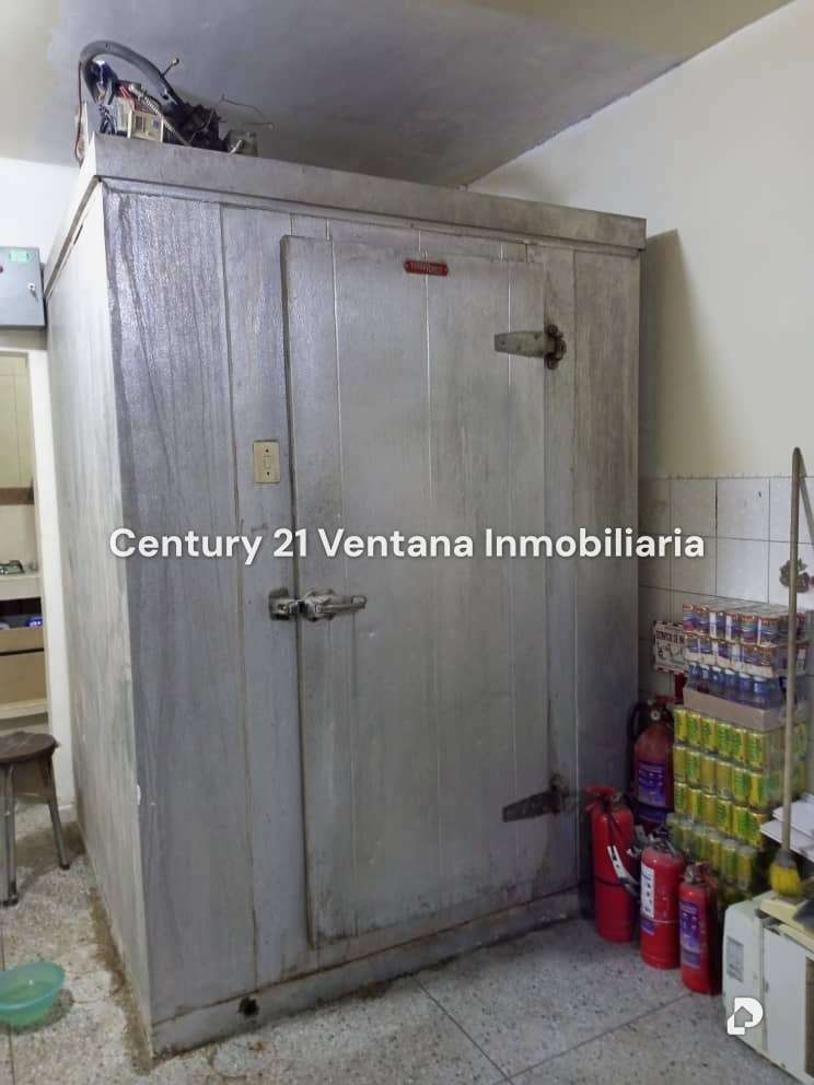Local comercial en Catia, Caracas – 14