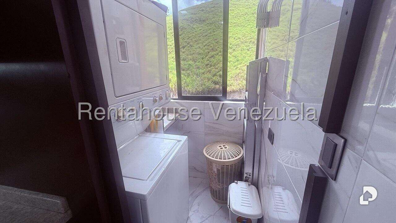 Apartamento en Colinas de La Tahona, Caracas – 15