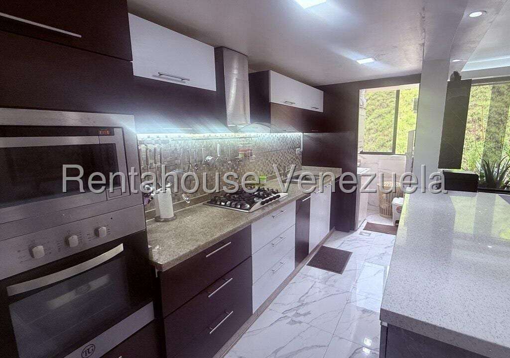 Apartamento en Colinas de La Tahona, Caracas