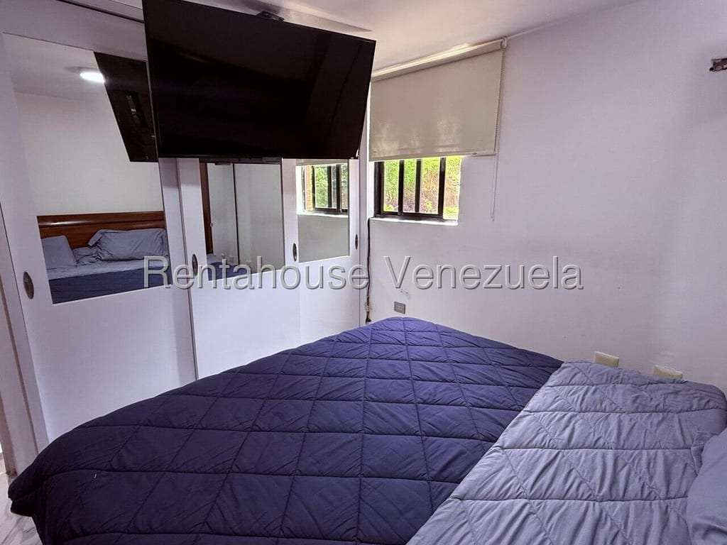 Apartamento en Colinas de La Tahona, Caracas