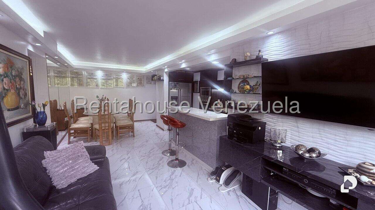 Apartamento en Colinas de La Tahona, Caracas – 4