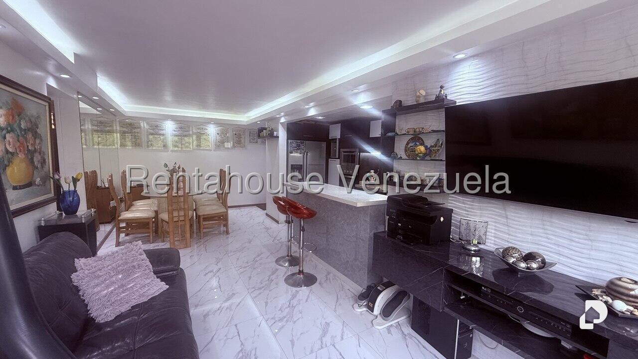 Apartamento en Colinas de La Tahona, Caracas – 4
