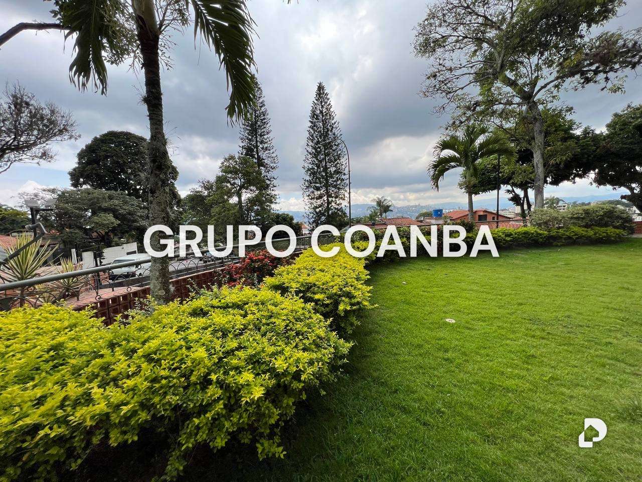 Apartamento en Altamira, Caracas – 2