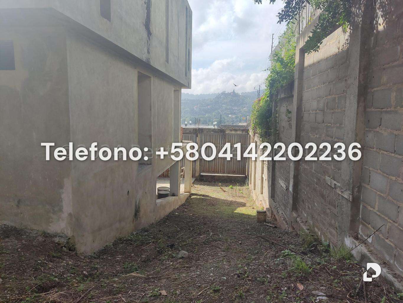 Casa en Prados del Este, Caracas – 14