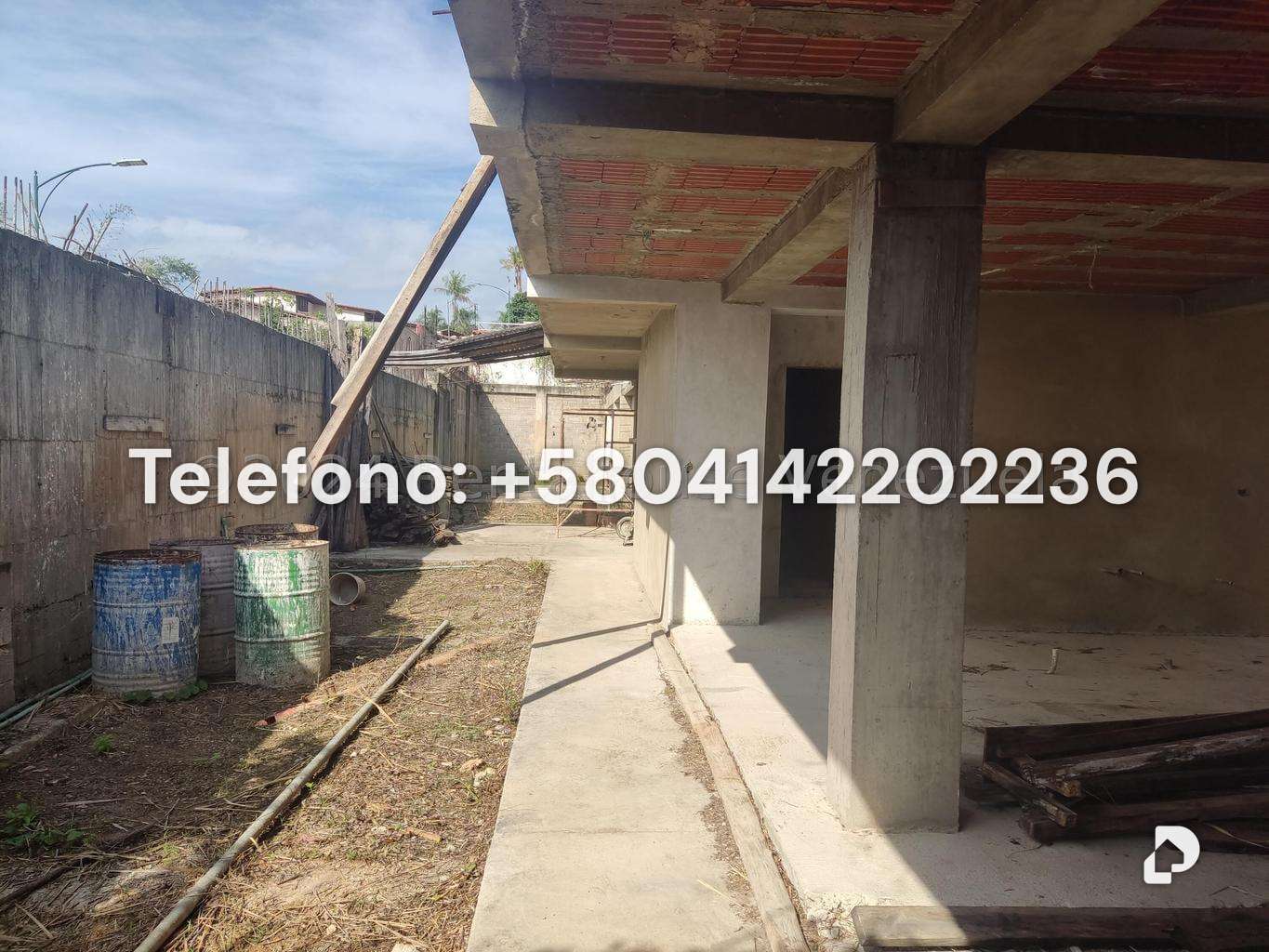 Casa en Prados del Este, Caracas – 11
