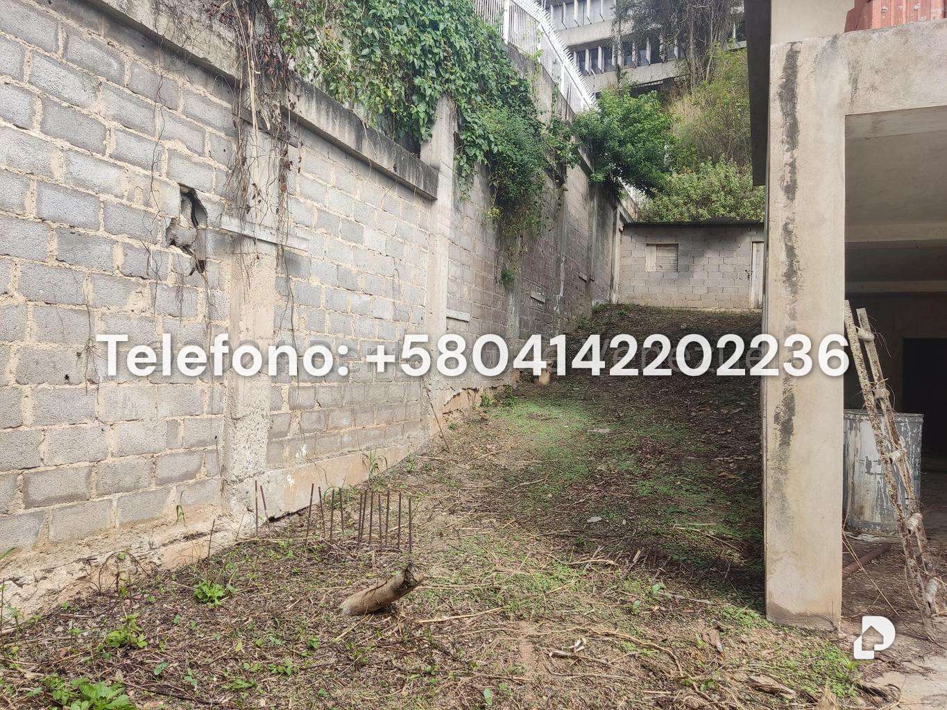 Casa en Prados del Este, Caracas – 13