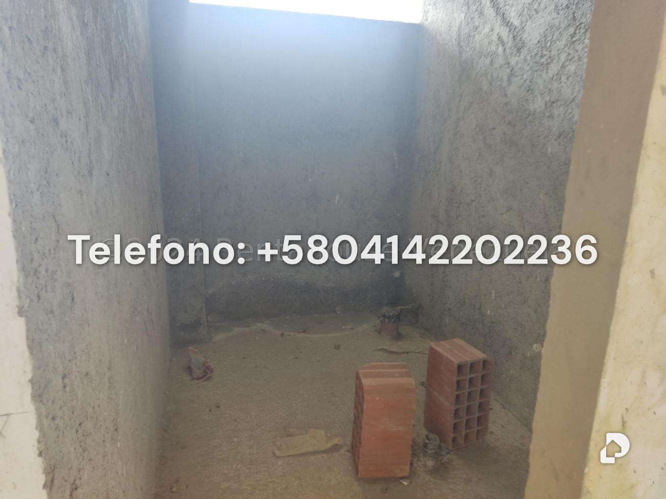 Casa en Prados del Este, Caracas – 29