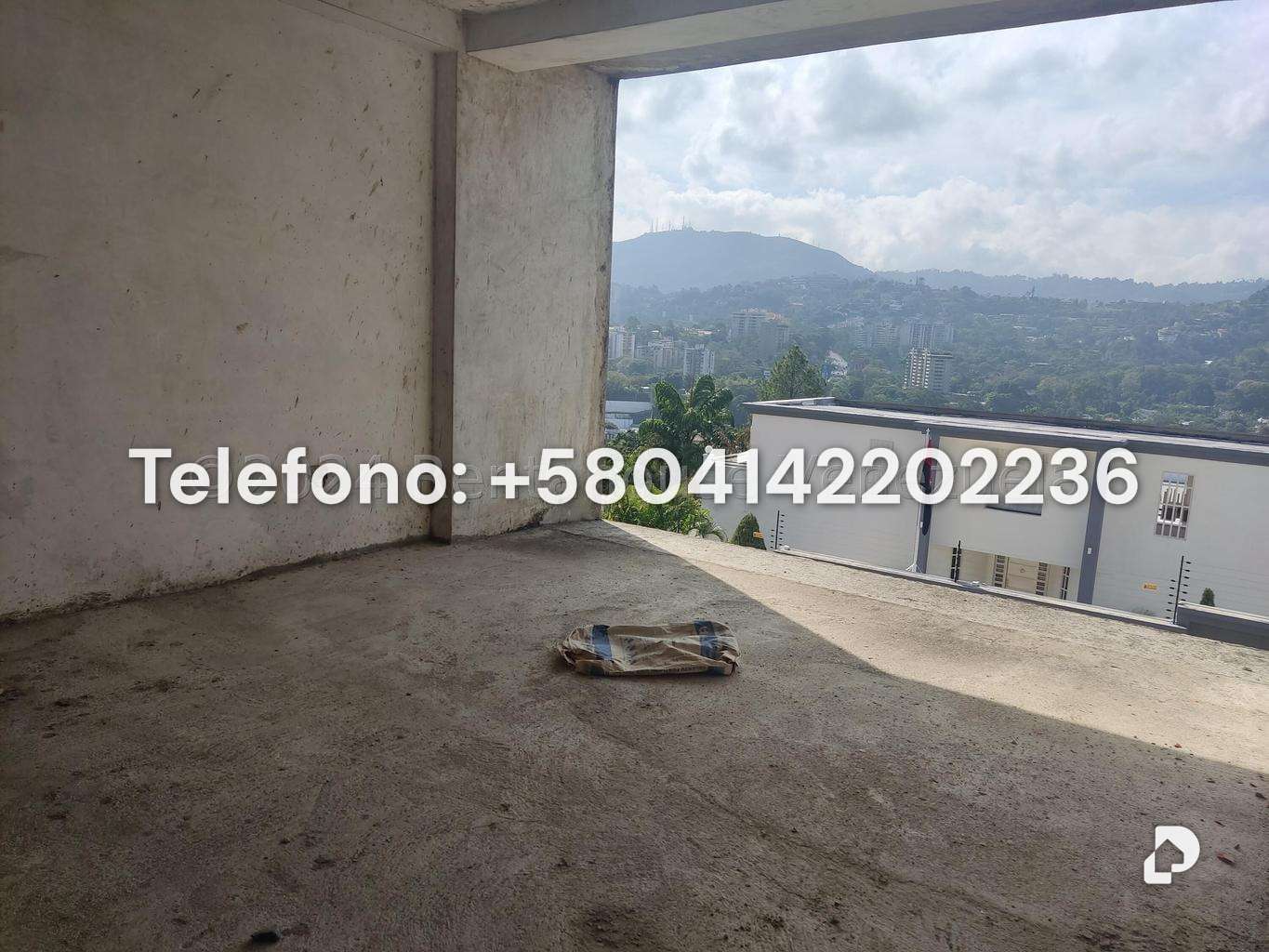 Casa en Prados del Este, Caracas – 30