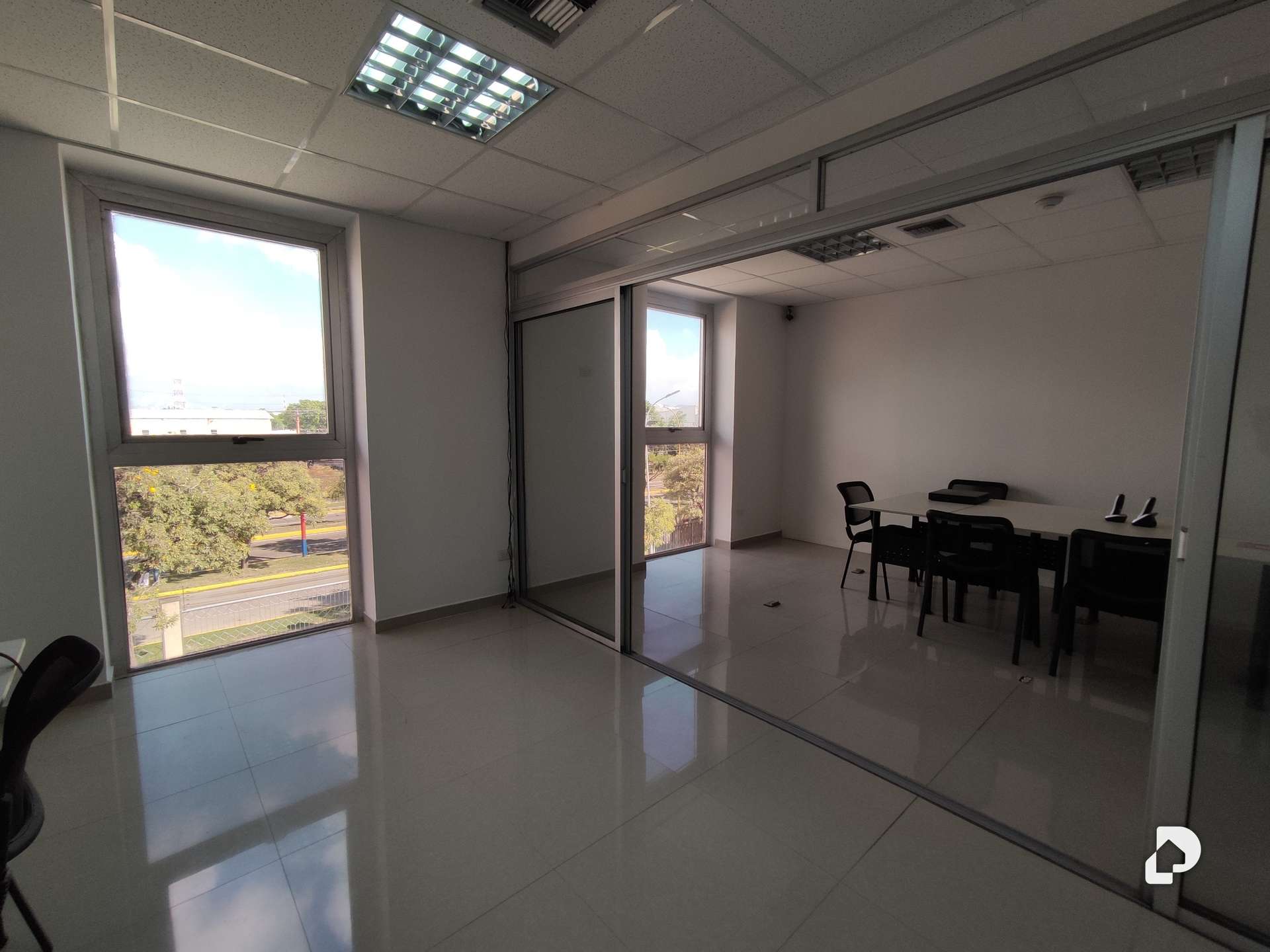 Oficina en Zona Industrial Sur, Valencia – 2