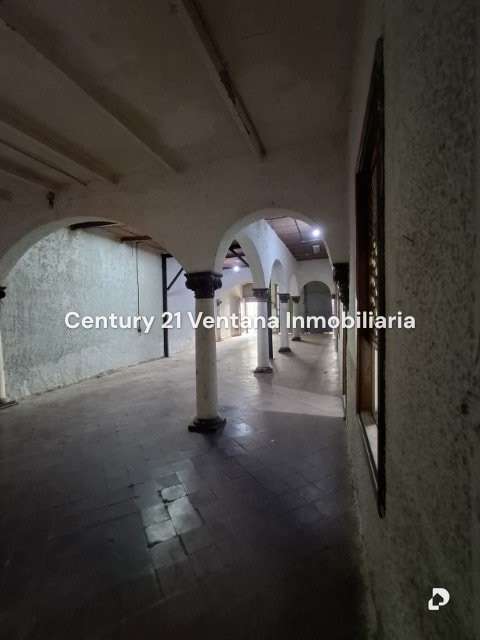 Local comercial en Santa Teresa, Caracas – 2