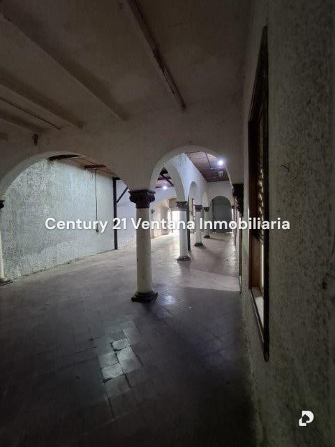 Local comercial en Santa Teresa, Caracas – 2