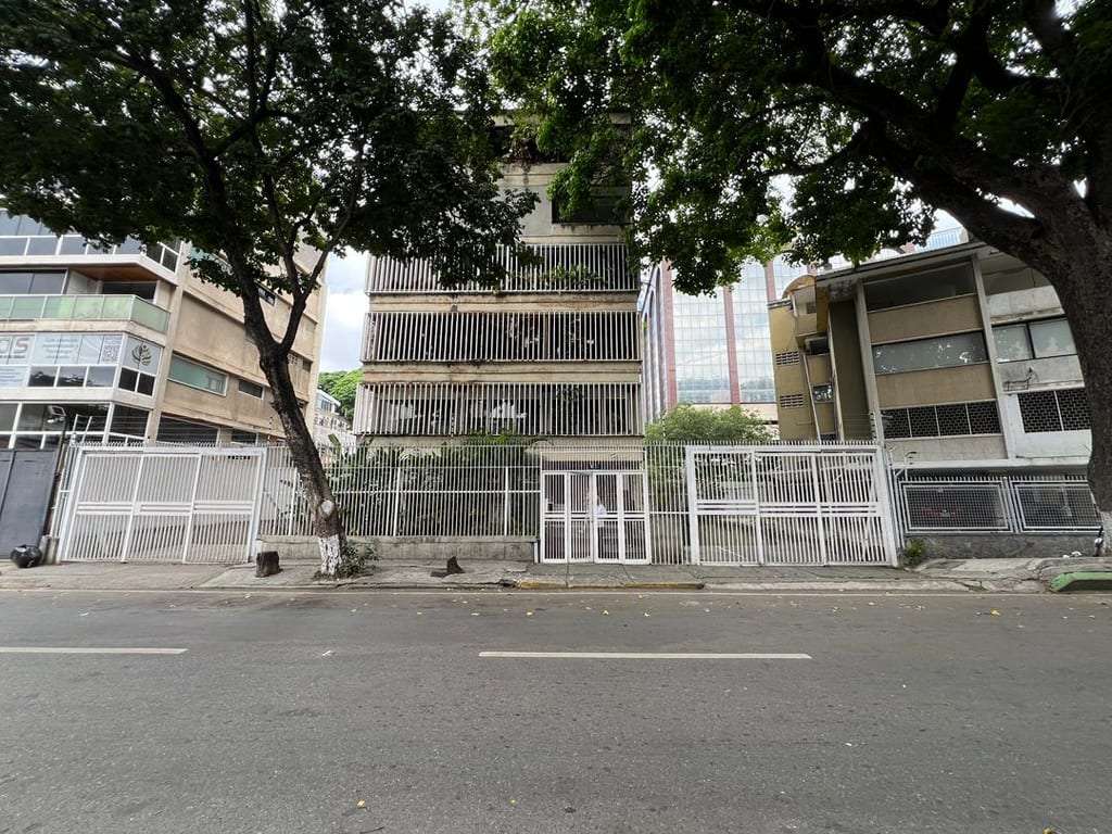 Edificio en Las Mercedes, Caracas