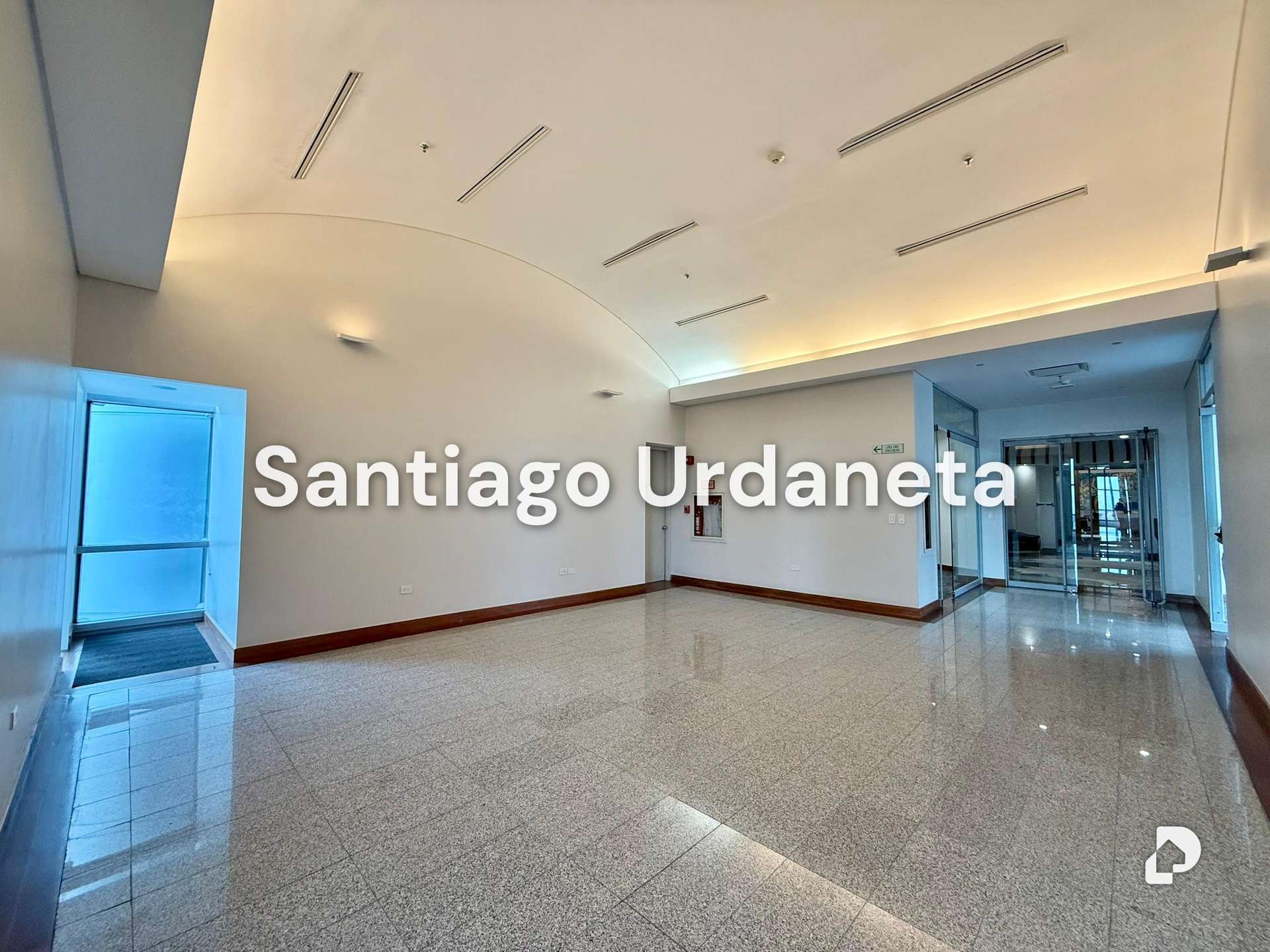 Oficina en La Castellana, Caracas – 15