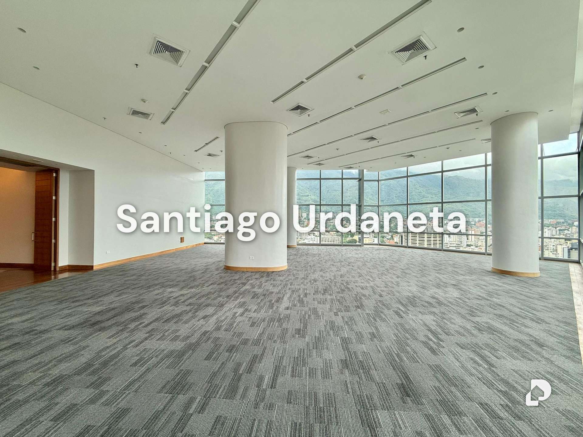 Oficina en La Castellana, Caracas – 10