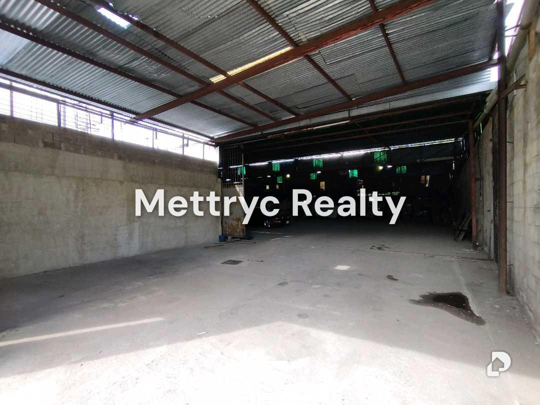 Warehouse in Mañongo, Valencia – 2