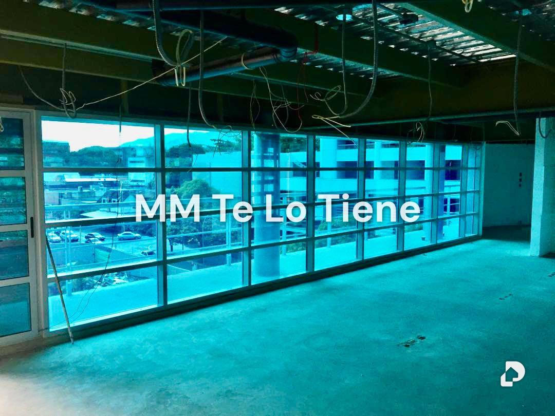 Building in La Castellana, Caracas – 4