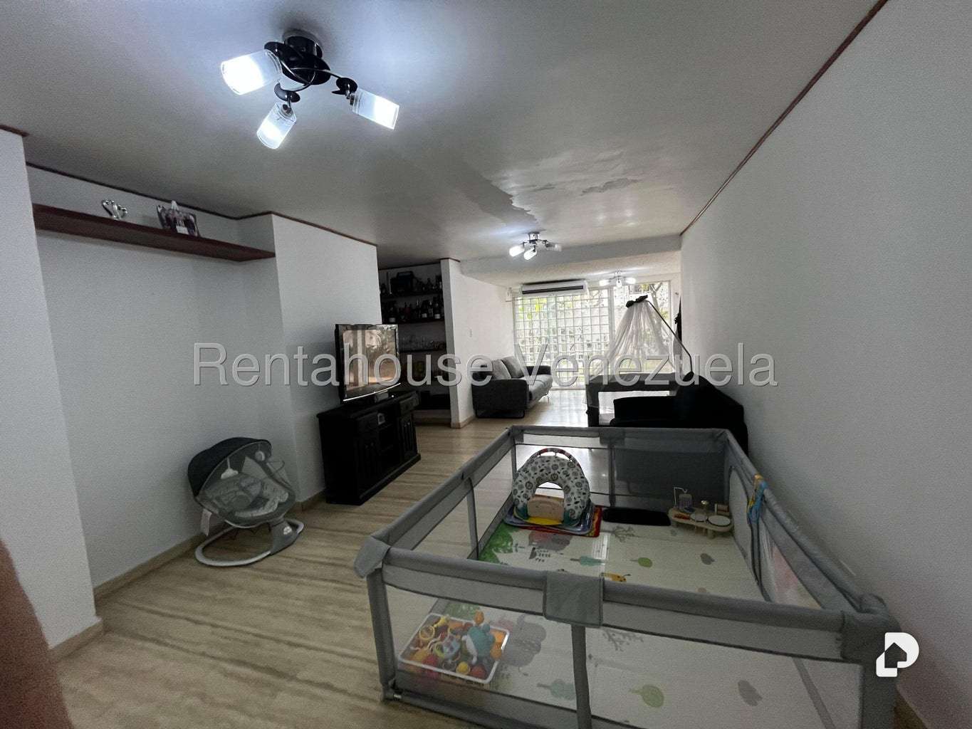 Apartamento en Santa Fe Sur, Caracas – 13