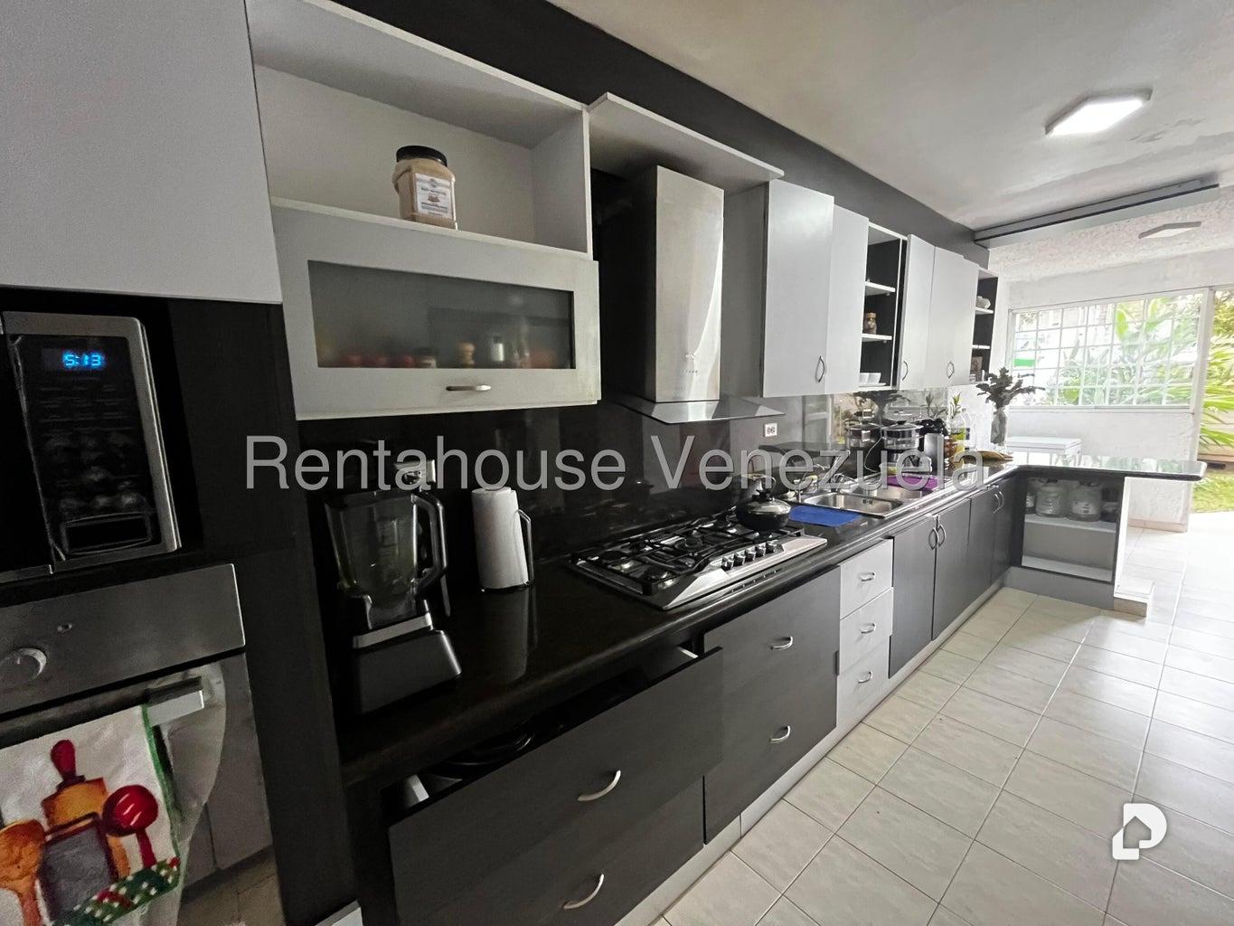 Apartamento en Santa Fe Sur, Caracas – 2
