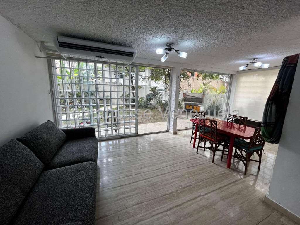 Apartment in Santa Fe Sur, Caracas - 1