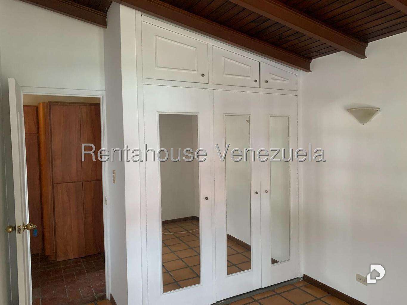 Anexo en Santa Cecilia, Caracas – 16