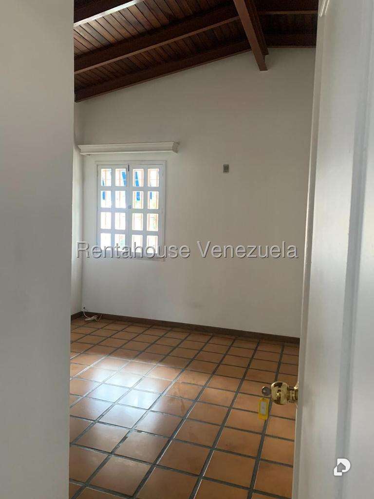 Anexo en Santa Cecilia, Caracas – 13