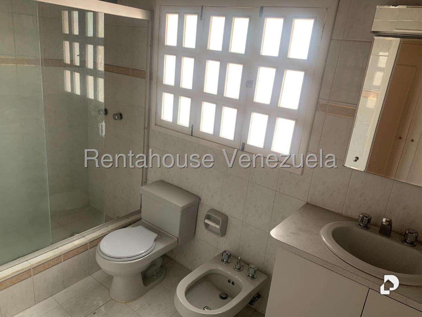 Anexo en Santa Cecilia, Caracas – 12