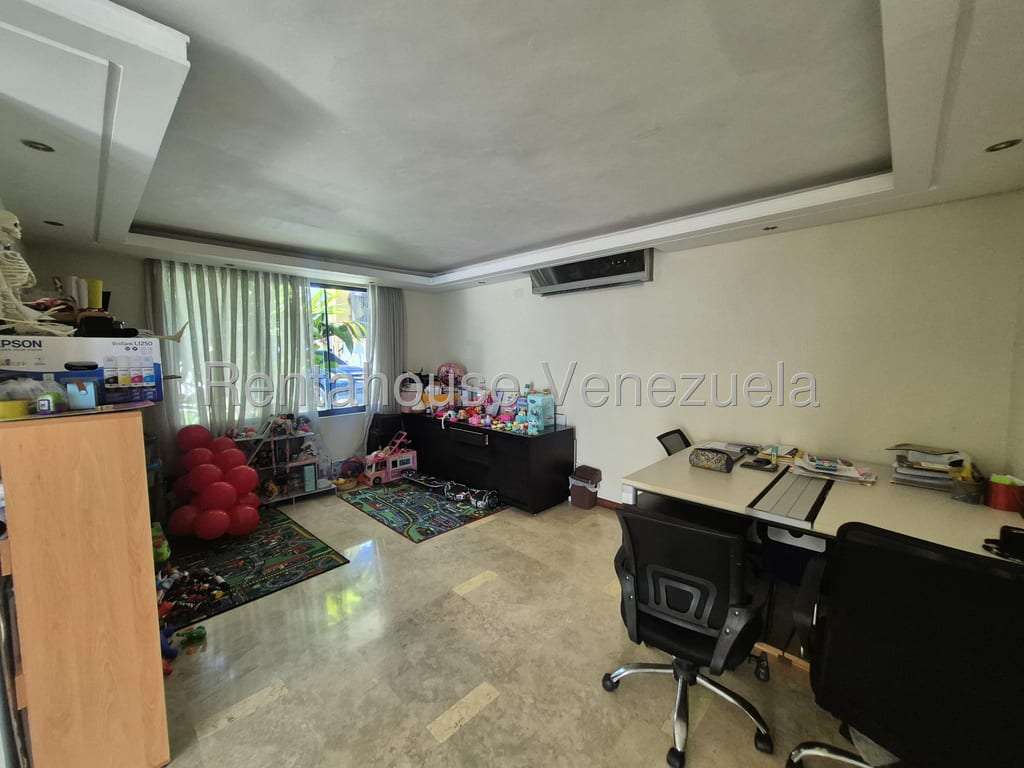 Casa en Colinas de Guataparo, Valencia