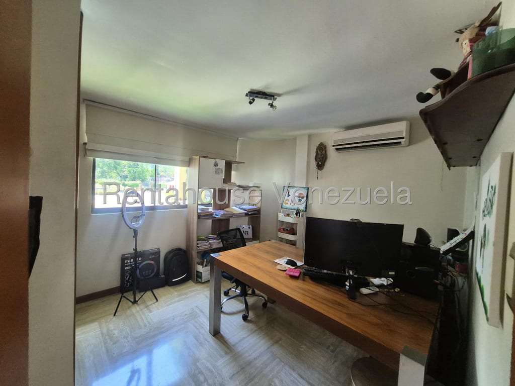 Casa en Colinas de Guataparo, Valencia