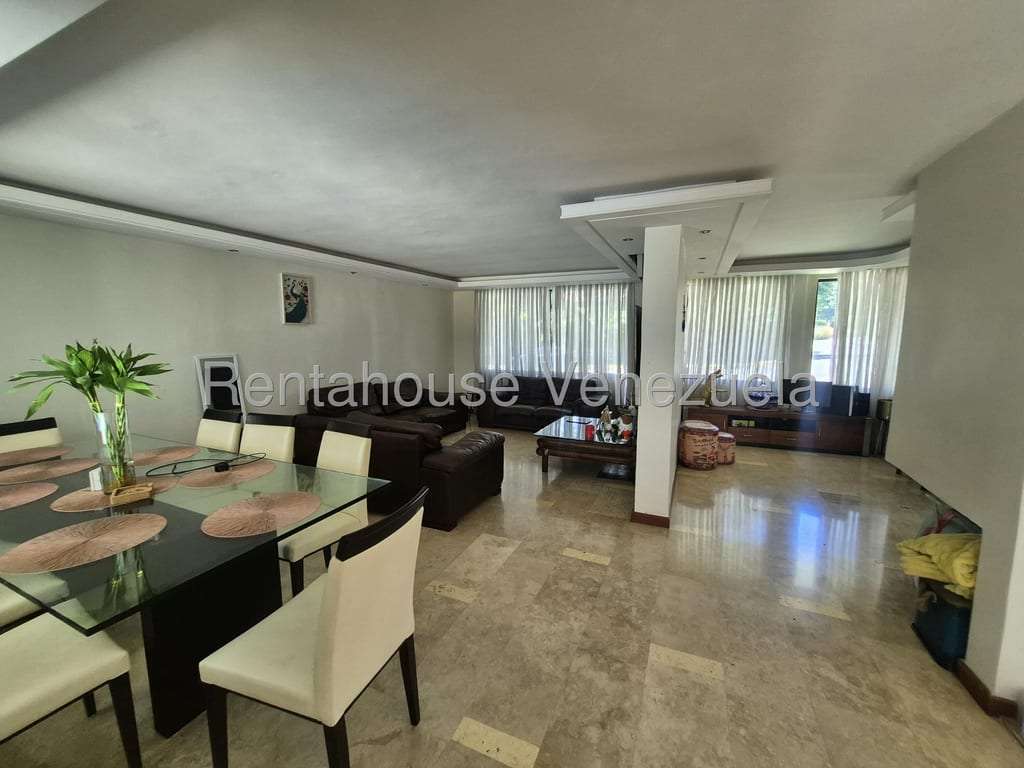 Casa en Colinas de Guataparo, Valencia