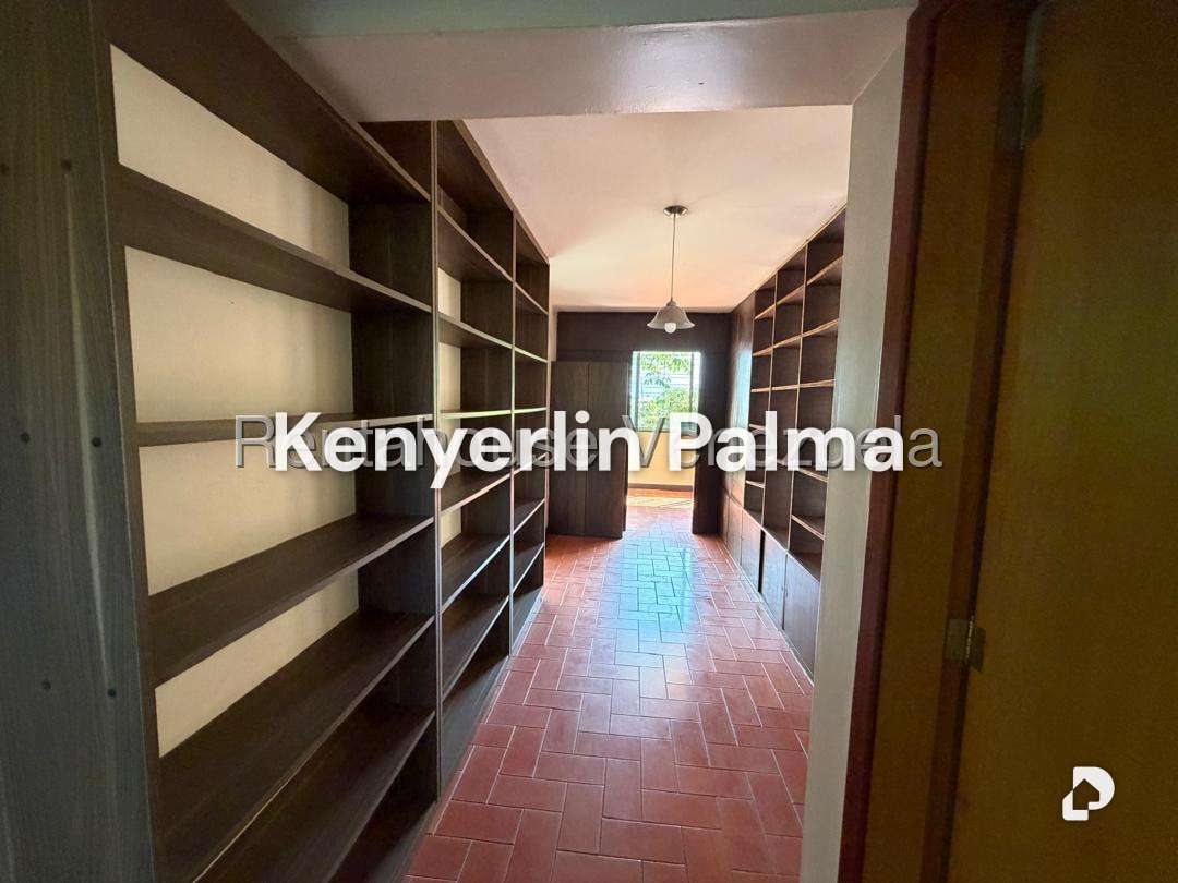 Apartamento en Colinas de Bello Monte, Caracas – 11