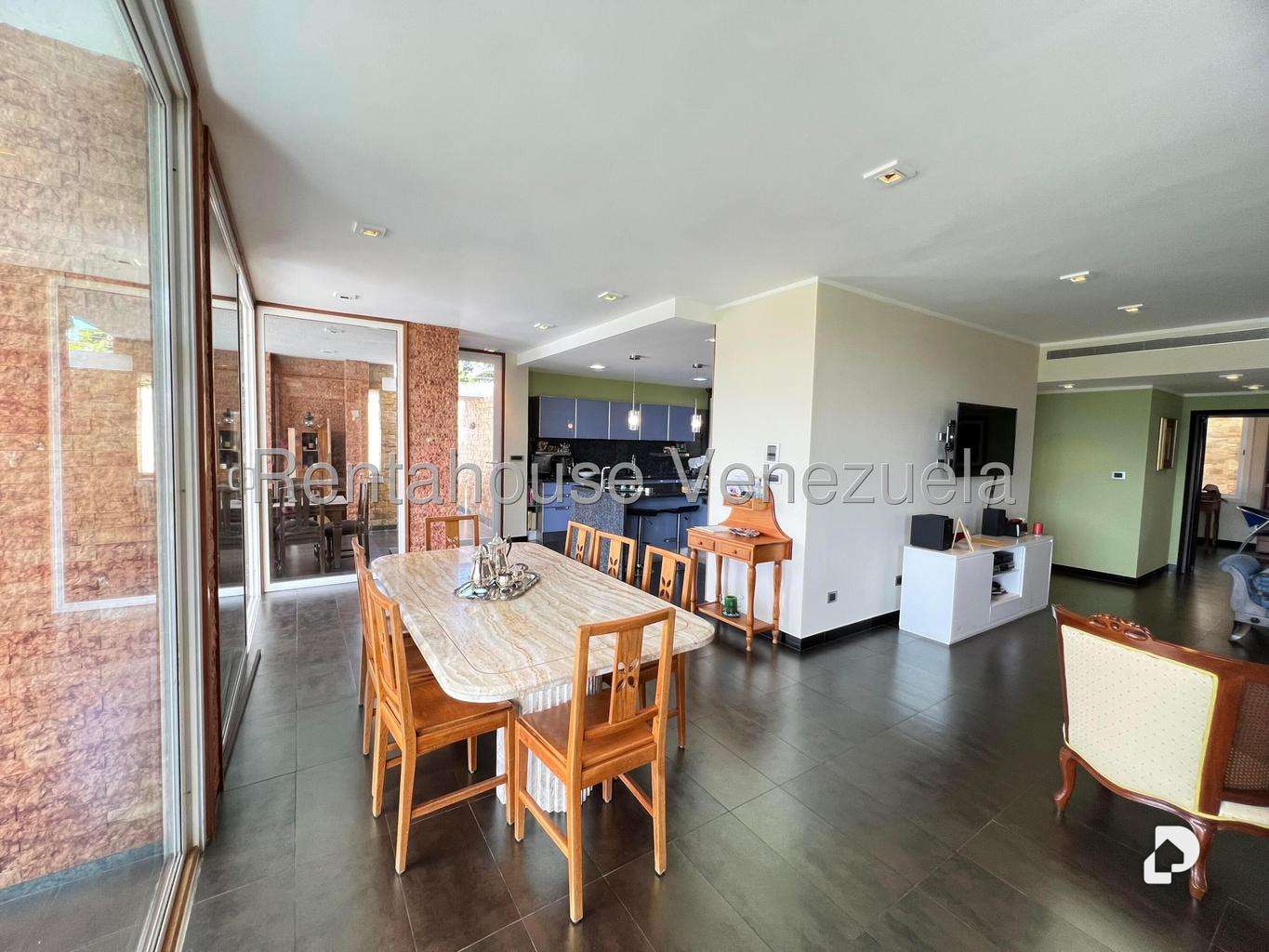 House in La Lagunita Country Club, Caracas – 62