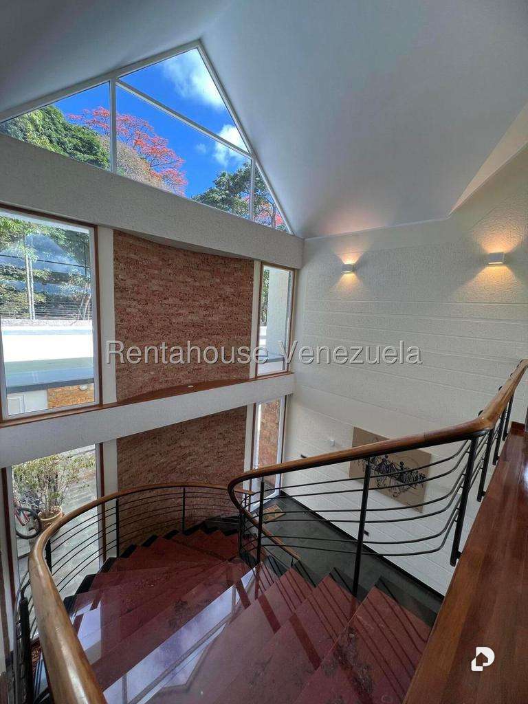 House in La Lagunita Country Club, Caracas – 44