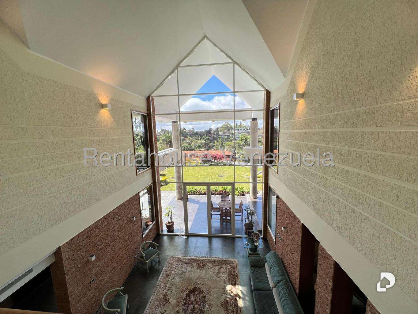 House in La Lagunita Country Club, Caracas – 7