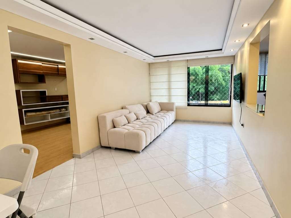 Apartamento en Colinas de La Tahona, Caracas - 1