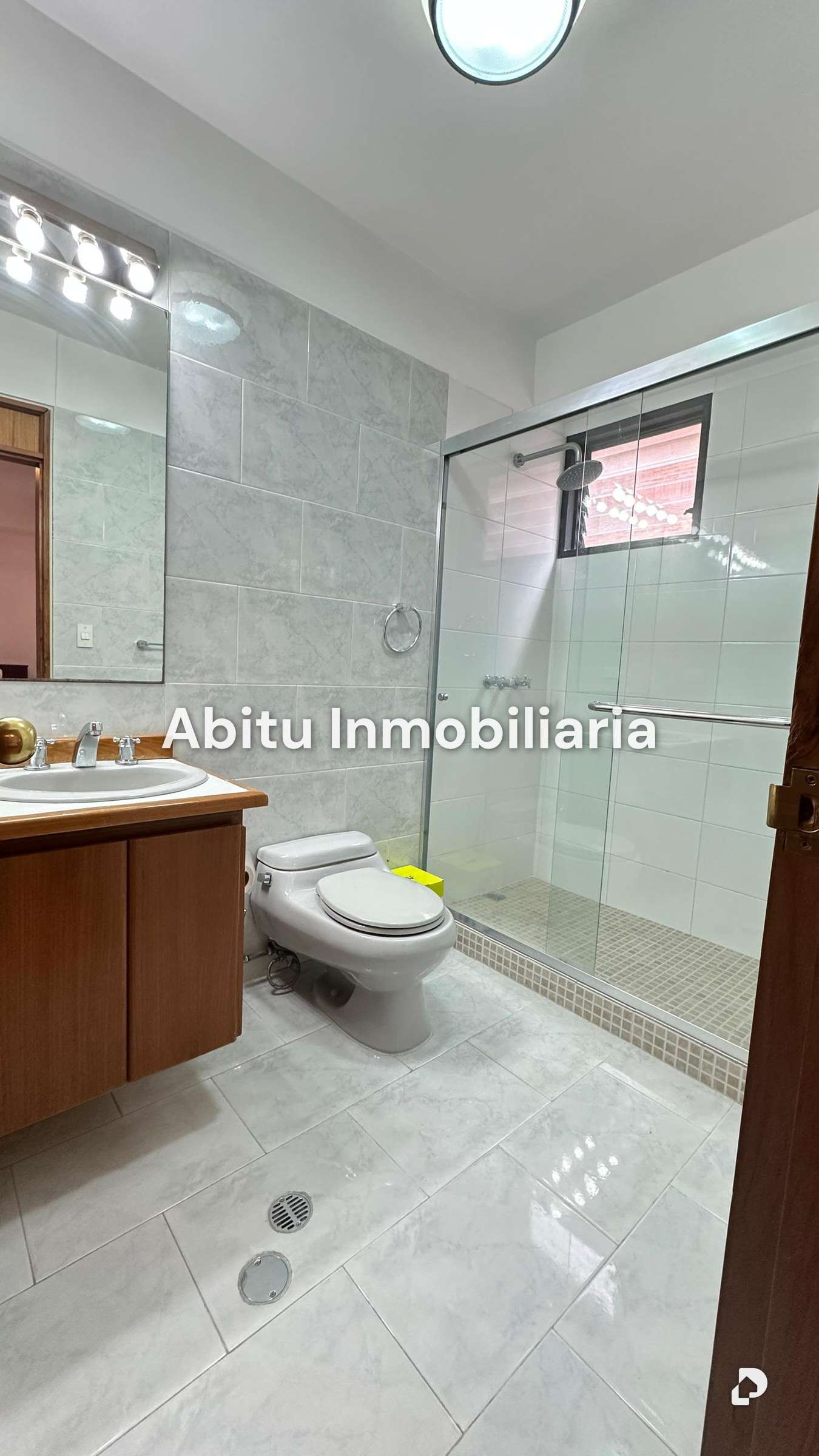 Apartment in Campo Alegre, Caracas – 14