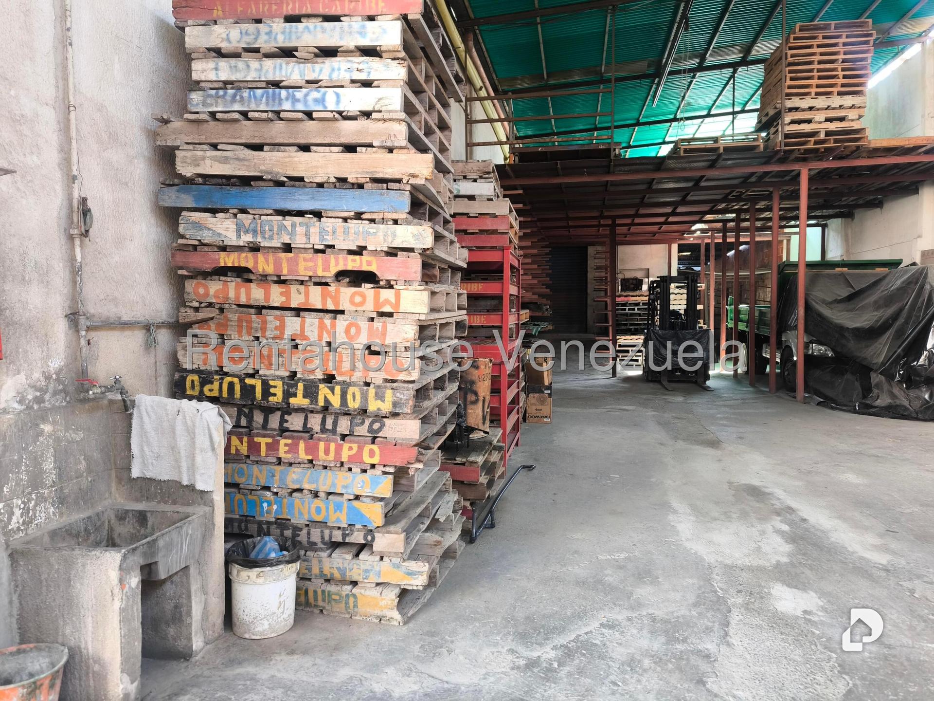 Local comercial en Chapellín, Caracas – 4