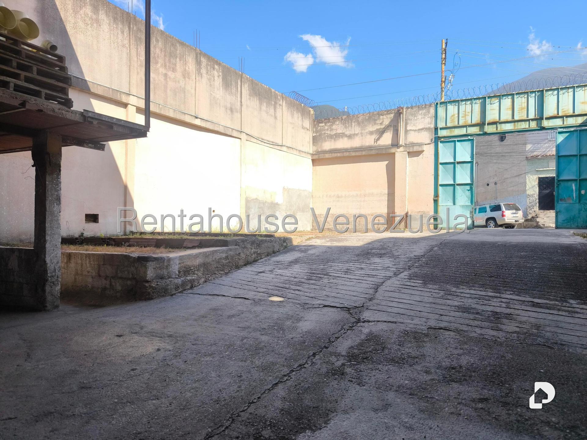 Local comercial en Chapellín, Caracas – 2